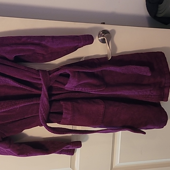 MyPillow Robe - Picture 3 of 5